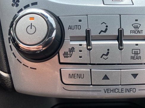 Used 2016 Chevrolet Equinox LT w/ Convenience Package image 19