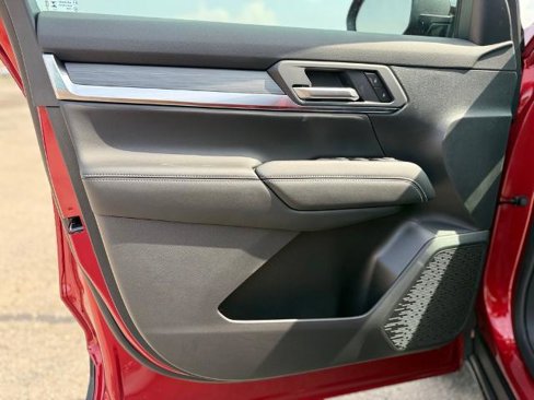 New 2026 GMC Terrain Elevation w/ Black Edition image 8