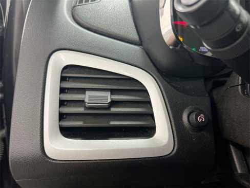 Used 2015 GMC Terrain SLE image 17