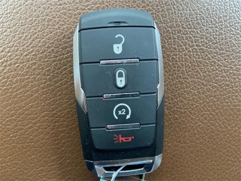 Used 2021 RAM 1500 Laramie image 32