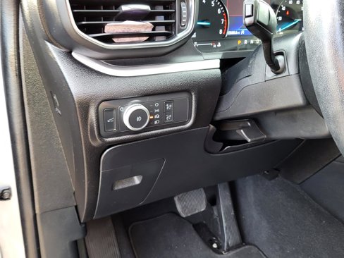 Used 2021 Ford Explorer XLT w/ Equipment Group 202A image 19