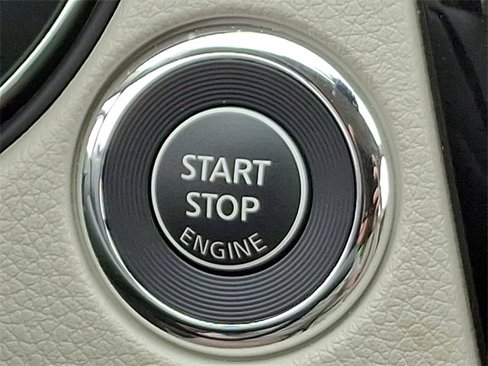 Used 2022 Nissan Rogue Sport SV w/ Technology Package image 25