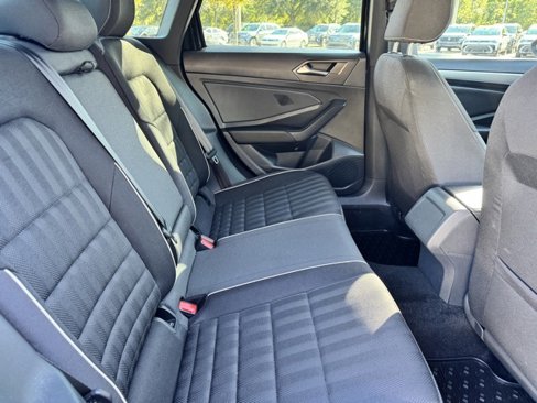 Certified 2023 Volkswagen Jetta Sport image 8
