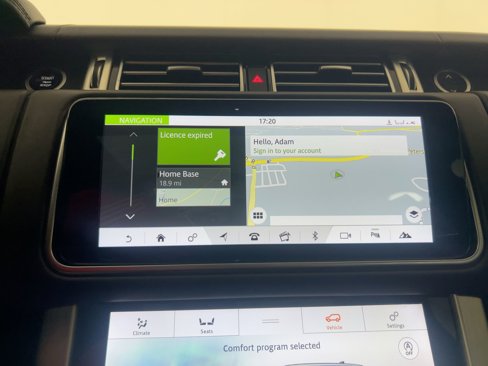 Used 2020 Land Rover Range Rover HSE image 22