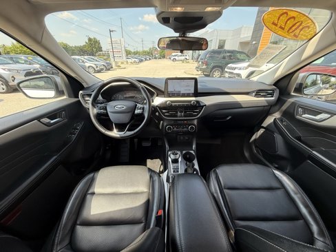 Used 2022 Ford Escape SEL image 34