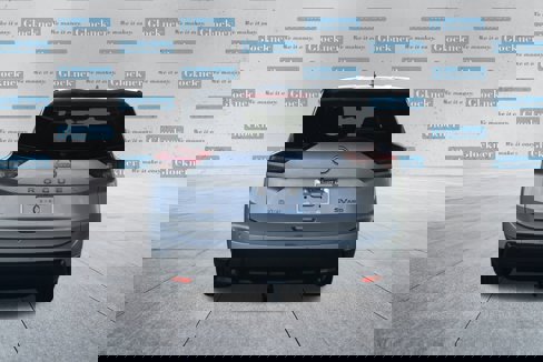 Used 2024 Nissan Rogue SV image 7