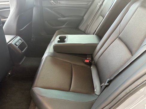 Used 2022 Honda Accord Sport image 26