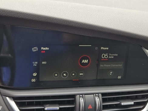 Used 2024 Alfa Romeo Giulia Ti image 28