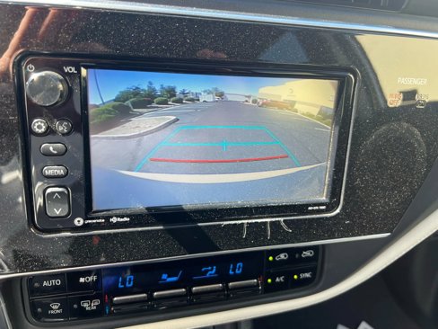 Used 2017 Toyota Corolla iM image 18