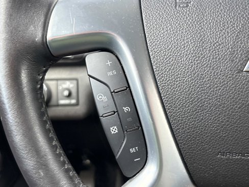 Used 2016 Chevrolet Traverse LTZ image 18