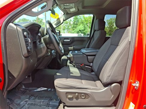 Used 2023 Chevrolet Silverado 1500 Custom image 14