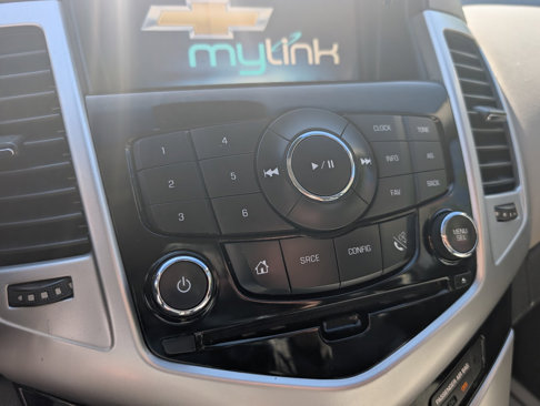 Used 2016 Chevrolet Cruze LT w/ Technology Package image 23