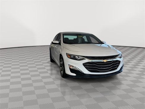 Certified 2024 Chevrolet Malibu LT image 3