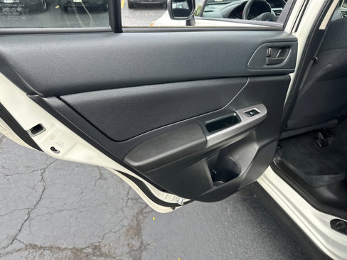 Used 2017 Subaru Crosstrek 2.0i image 30