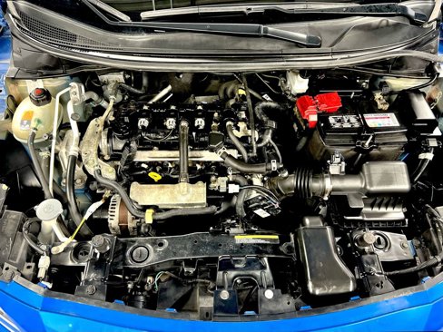 Used 2021 Nissan Versa SV image 35