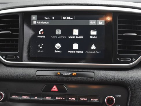 Used 2022 Kia Sportage LX image 9