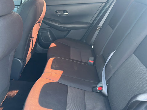 Used 2022 Nissan Sentra SV image 18