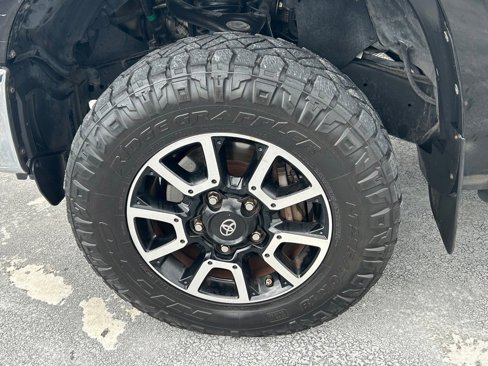 Used 2018 Toyota Tundra SR5 image 13