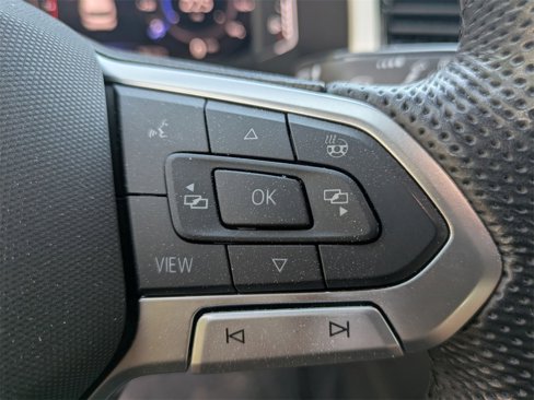 Used 2022 Volkswagen Atlas Cross Sport SEL R-Line image 15