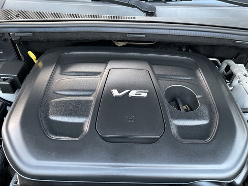 Used 2017 Jeep Grand Cherokee Limited image 18