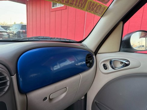 Used 2004 Chrysler PT Cruiser Touring image 13