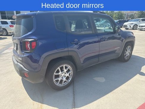 Used 2021 Jeep Renegade Latitude image 3