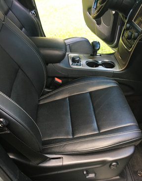 Used 2015 Jeep Grand Cherokee Overland image 16