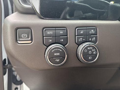 Used 2023 Chevrolet Silverado 1500 LTZ w/ LTZ Convenience Package II image 28