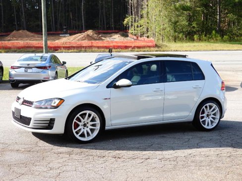 Used 2016 Volkswagen GTI SE w/ Lighting Package (SEL) image 17