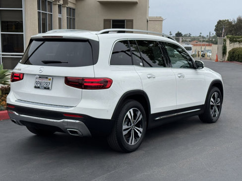 Certified 2025 Mercedes-Benz GLB 250 image 11