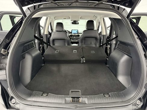 Used 2022 Ford Escape Titanium image 28