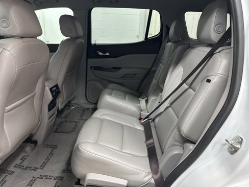 Used 2019 GMC Acadia SLT image 34