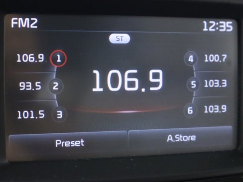 Used 2017 Kia Sorento LX image 16