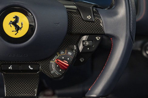 Used 2022 Ferrari 812 GTS image 25