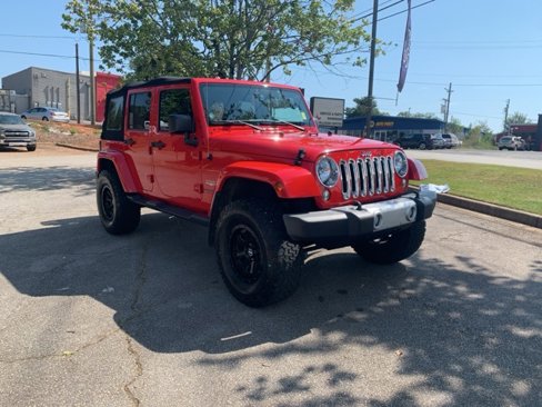 Used 2015 Jeep Wrangler Unlimited Sahara w/ Connectivity Group image 8