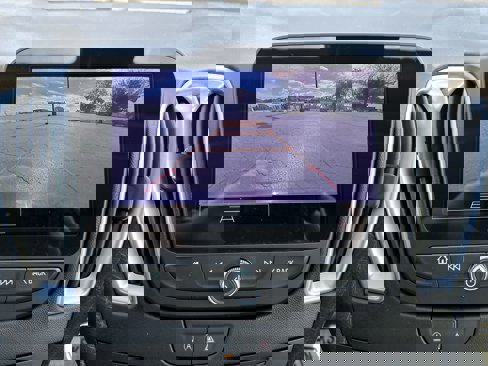 Used 2025 Chevrolet Malibu LT image 16