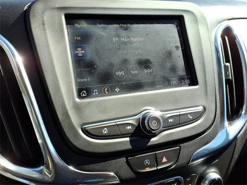 Used 2022 Chevrolet Equinox LT image 20