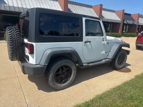 Used 2015 Jeep Wrangler Sport image 7