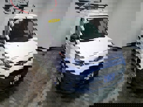 Used 2017 Ford Transit Connect XL image 1