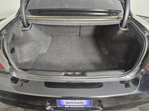 Used 2013 Dodge Charger SE image 17