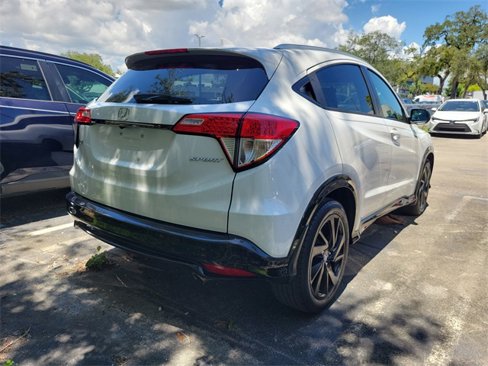 Used 2021 Honda HR-V Sport image 4