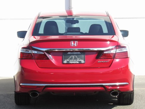 Used 2016 Honda Accord Sport image 7