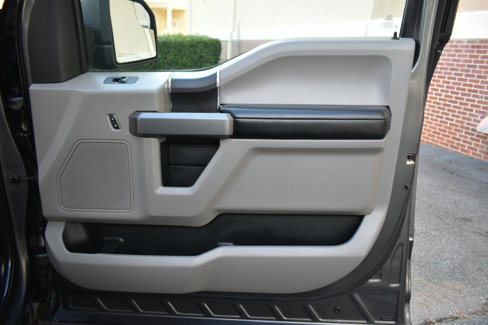 Used 2015 Ford F150 XLT image 35