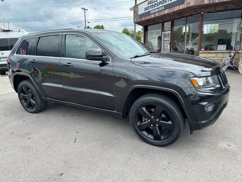 Used 2015 Jeep Grand Cherokee Altitude image 16