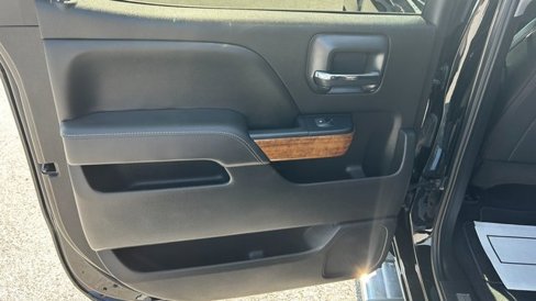 Used 2018 Chevrolet Silverado 1500 High Country image 27