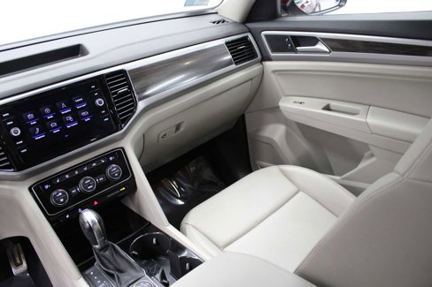 Used 2019 Volkswagen Atlas SEL R-Line image 26