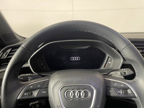 Used 2020 Audi Q3 2.0T Premium Plus image 22