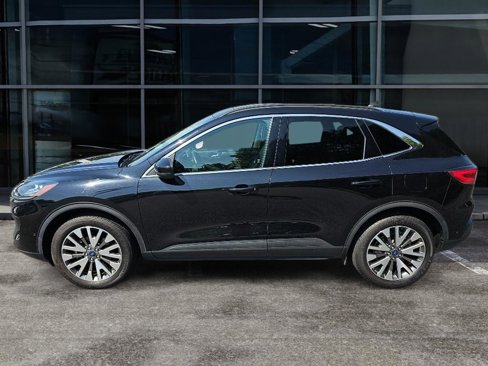 Used 2021 Ford Escape Titanium image 8
