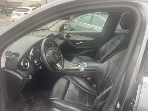 Used 2019 Mercedes-Benz GLC 300 4MATIC image 16