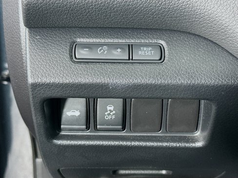 Used 2017 Nissan Altima 2.5 S image 16